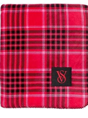 Victoria’s Secret Cozy Plush Blanket